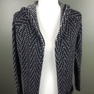 A New Day black and white sweater size xs